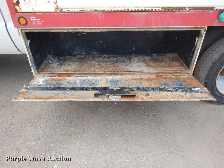 image for item DG7958 2012 Ford F450 Super Duty  flatbed truck