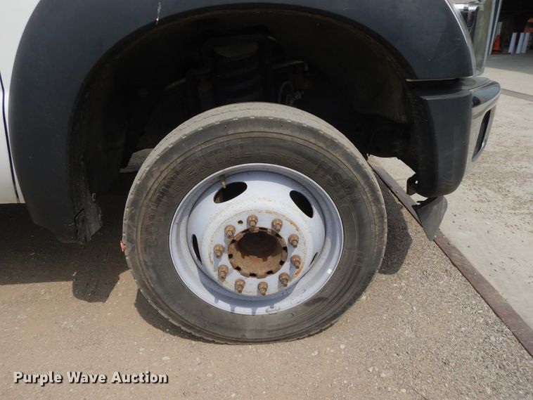 image for item DG7958 2012 Ford F450 Super Duty  flatbed truck