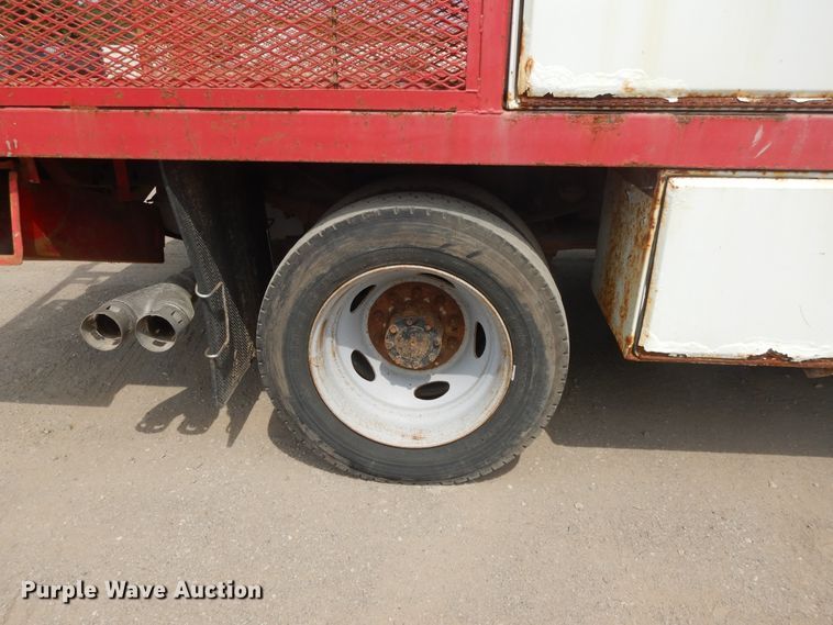 image for item DG7958 2012 Ford F450 Super Duty  flatbed truck