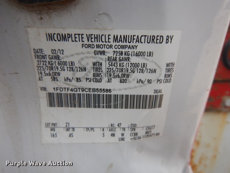 image for item DG7958 2012 Ford F450 Super Duty  flatbed truck