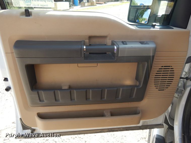 image for item DG7965 2015 Ford F250 Super Duty  SuperCab pickup truck