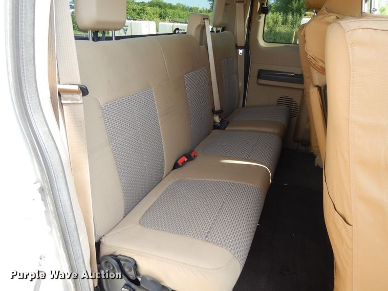 image for item DG7965 2015 Ford F250 Super Duty  SuperCab pickup truck