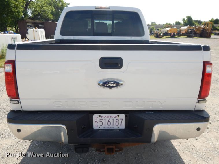 image for item DG7966 2015 Ford F250 Super Duty Lariat  Crew Cab pickup truck