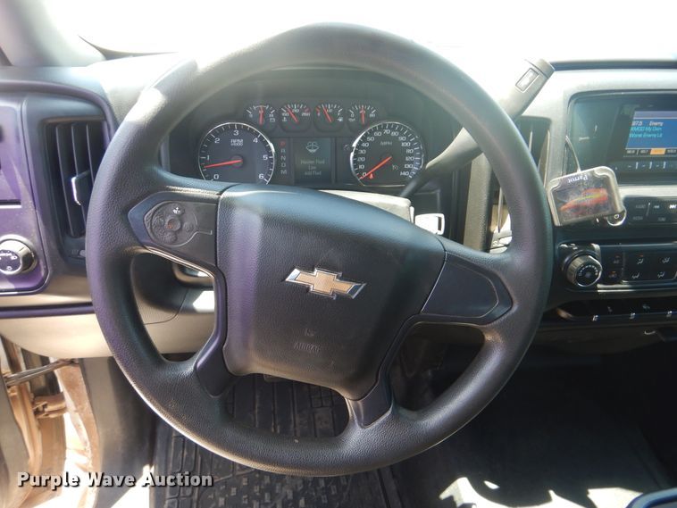 image for item DG8666 2014 Chevrolet Silverado 1500  Crew Cab pickup truck