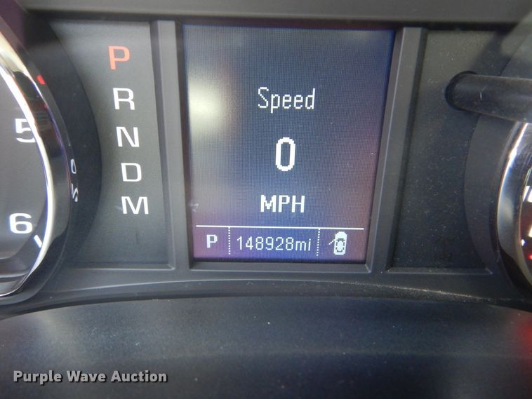 image for item DG8666 2014 Chevrolet Silverado 1500  Crew Cab pickup truck