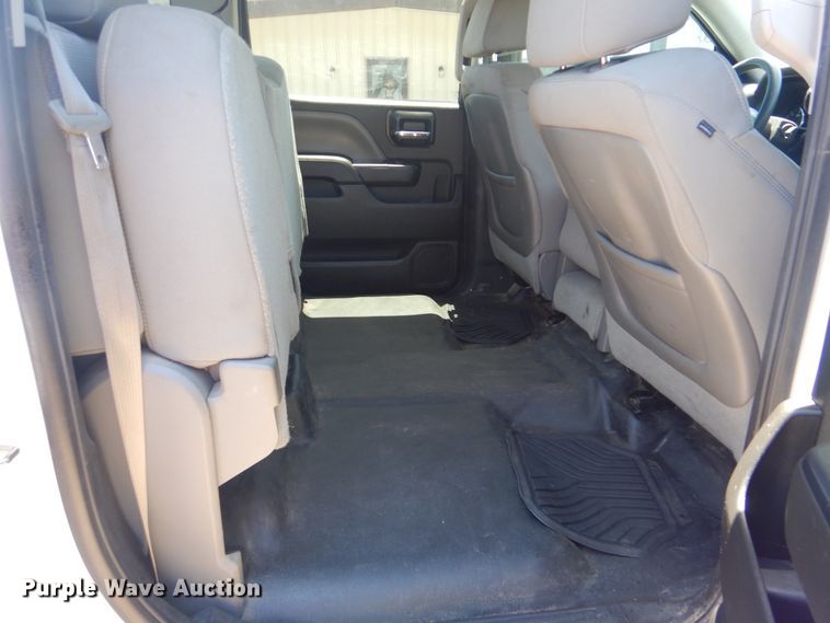 image for item DG8666 2014 Chevrolet Silverado 1500  Crew Cab pickup truck