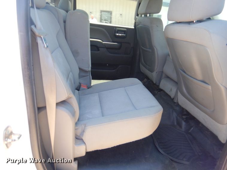 image for item DG8666 2014 Chevrolet Silverado 1500  Crew Cab pickup truck