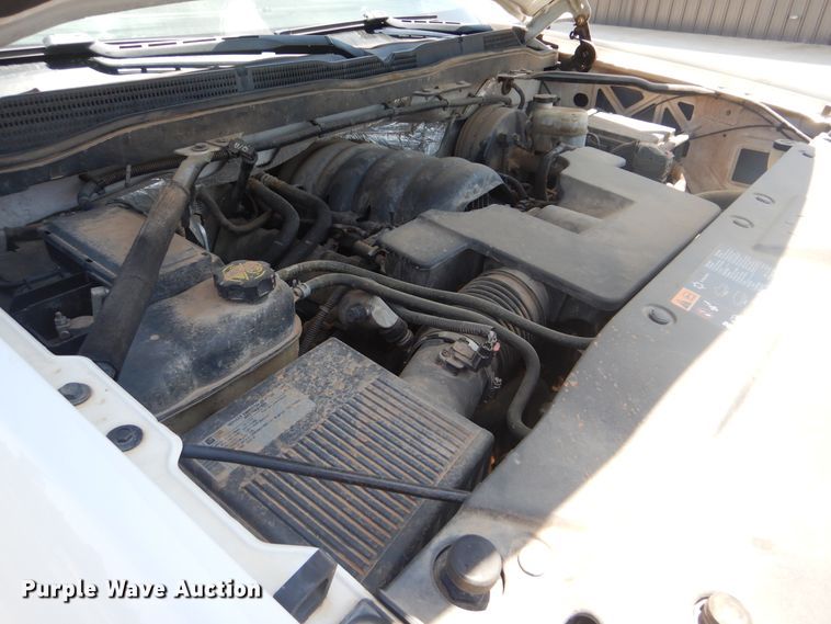 image for item DG8666 2014 Chevrolet Silverado 1500  Crew Cab pickup truck