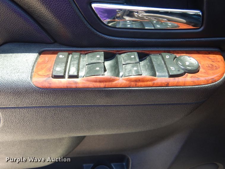 image for item DG8667 2011 GMC Yukon  SUV