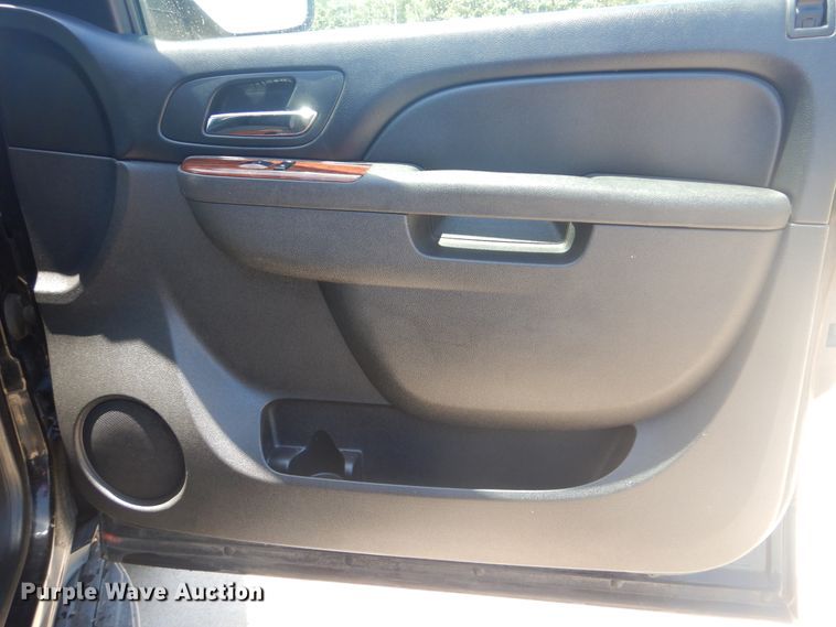 image for item DG8667 2011 GMC Yukon  SUV