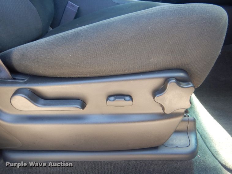 image for item DG8667 2011 GMC Yukon  SUV