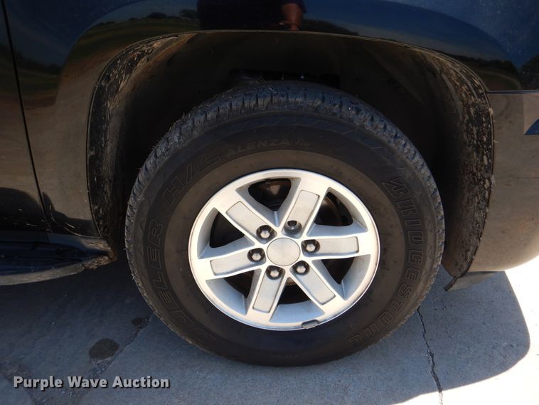 image for item DG8667 2011 GMC Yukon  SUV