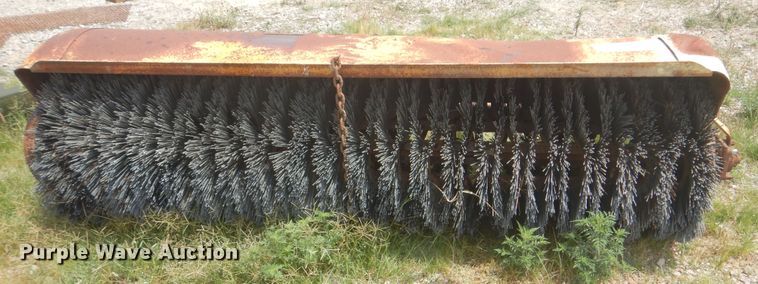 image for item DG8708 92"W broom