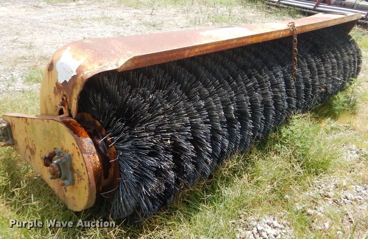 image for item DG8708 92"W broom