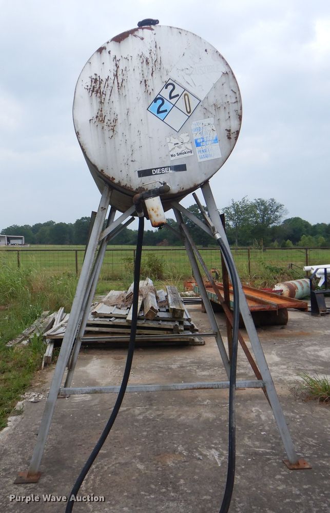 image for item DG8715 Fuel tank