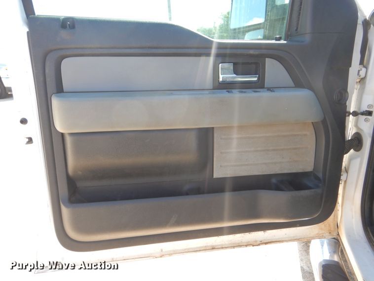 image for item DG8742 2014 Ford F150  SuperCrew pickup truck