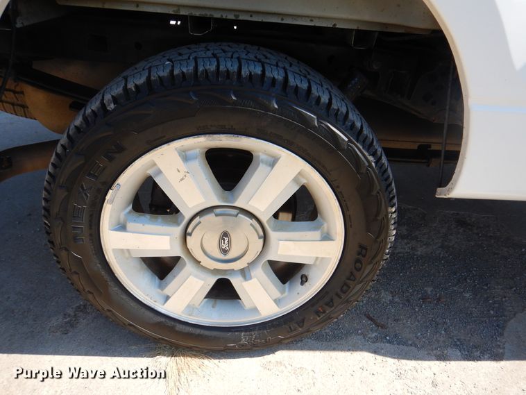 image for item DG8742 2014 Ford F150  SuperCrew pickup truck