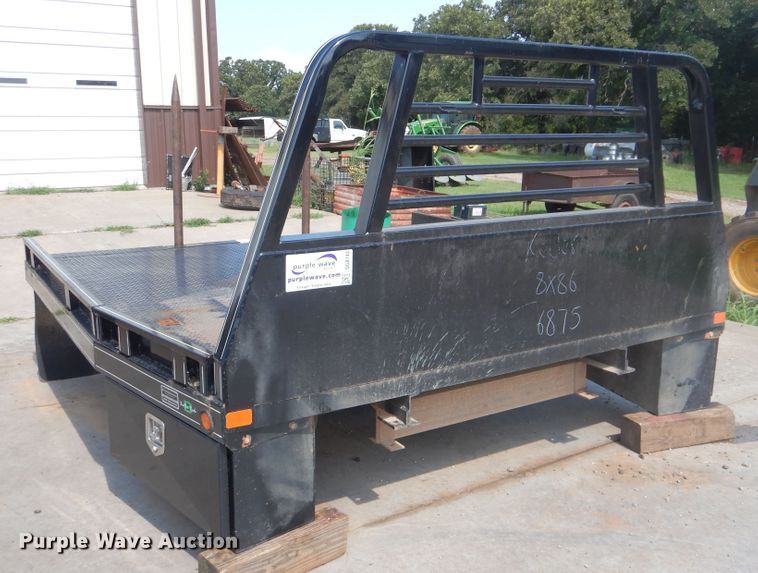 image for item DG8743 Hydraulic bale bed
