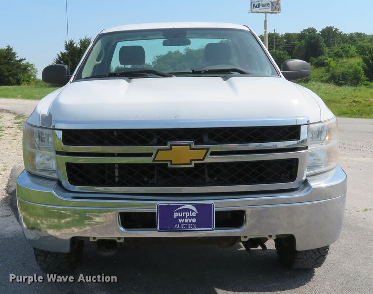 image for item DH1050 2014 Chevrolet Silverado 2500  pickup truck