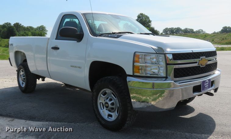 image for item DH1050 2014 Chevrolet Silverado 2500  pickup truck
