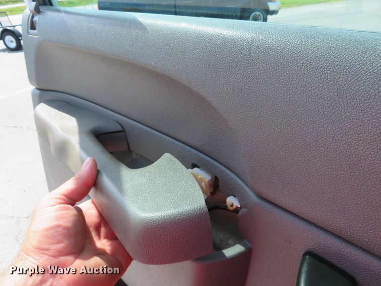 image for item DH1050 2014 Chevrolet Silverado 2500  pickup truck