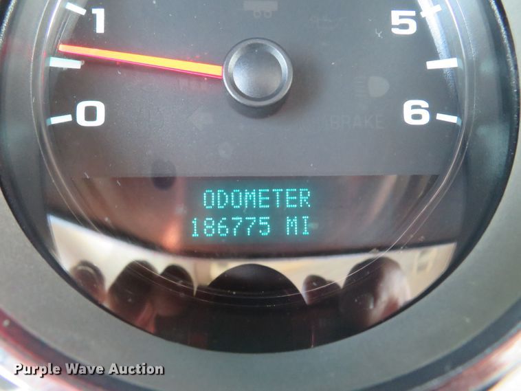 image for item DH1050 2014 Chevrolet Silverado 2500  pickup truck