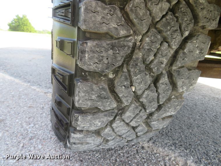 image for item DH1050 2014 Chevrolet Silverado 2500  pickup truck