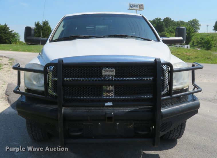 image for item DH1051 2006 Dodge Ram 2500HD  Mega Cab pickup truck