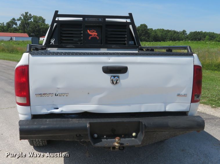 image for item DH1051 2006 Dodge Ram 2500HD  Mega Cab pickup truck