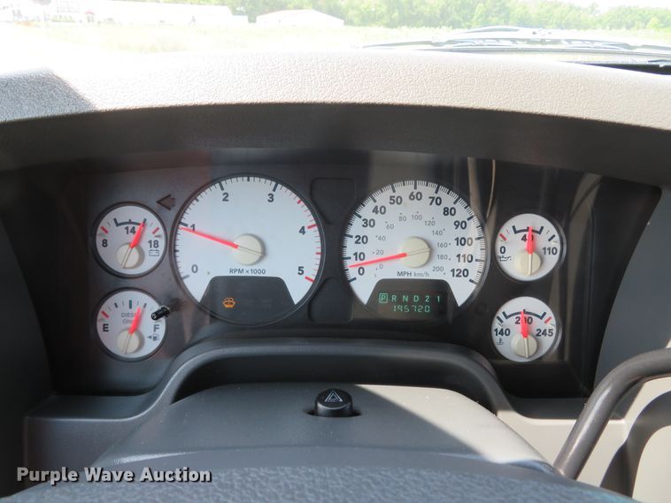 image for item DH1051 2006 Dodge Ram 2500HD  Mega Cab pickup truck