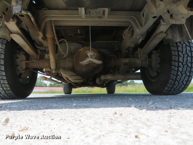 image for item DH1051 2006 Dodge Ram 2500HD  Mega Cab pickup truck