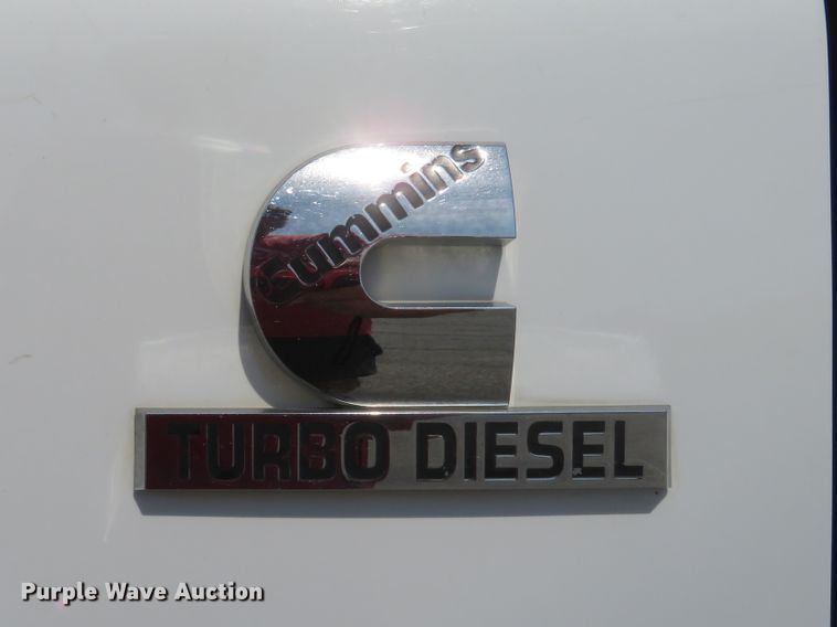 image for item DH1051 2006 Dodge Ram 2500HD  Mega Cab pickup truck