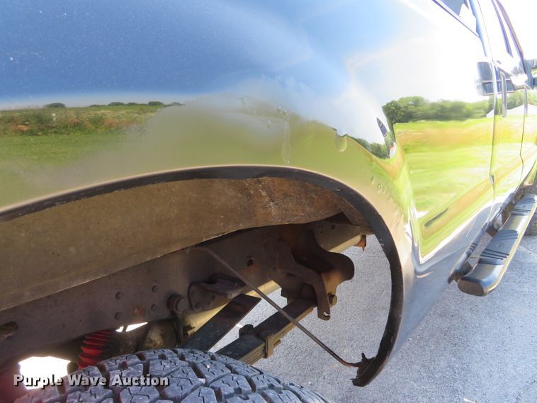 image for item DH1052 2008 Ford F350 Super Duty King Ranch  Crew Cab pickup truck