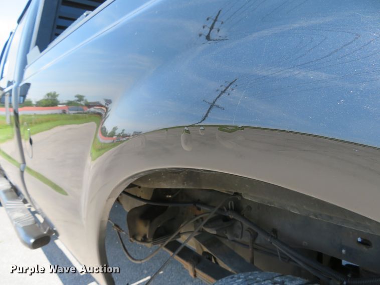 image for item DH1052 2008 Ford F350 Super Duty King Ranch  Crew Cab pickup truck