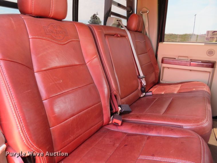 image for item DH1052 2008 Ford F350 Super Duty King Ranch  Crew Cab pickup truck