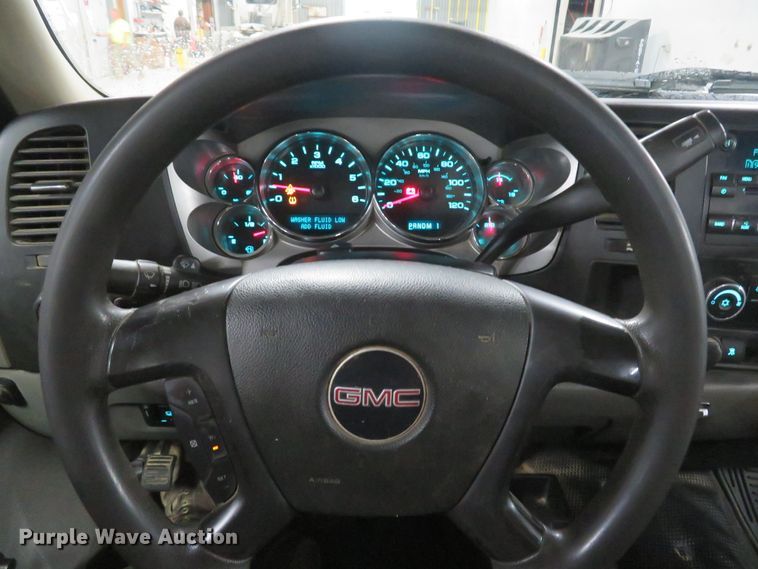 image for item DH1054 2011 GMC Sierra 2500HD  utility bed pickup truck