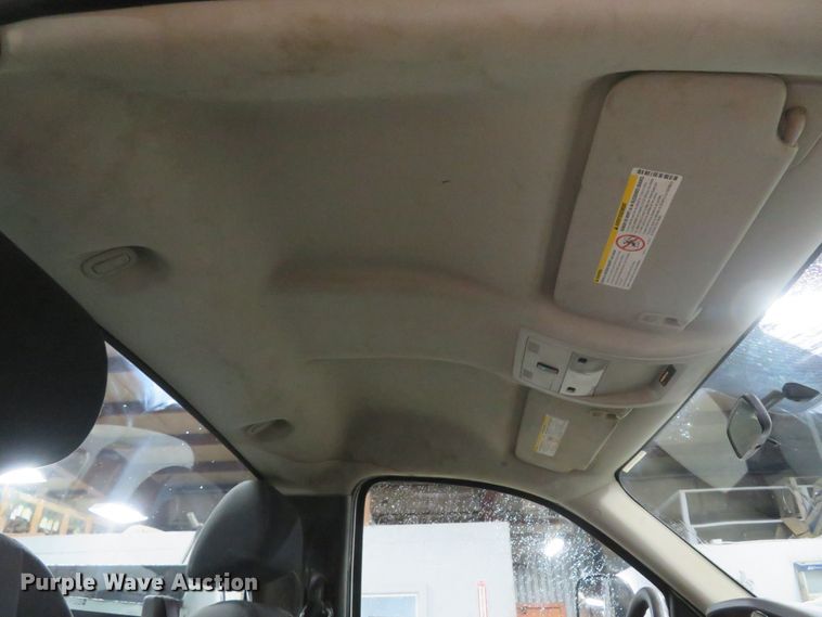 image for item DH1054 2011 GMC Sierra 2500HD  utility bed pickup truck