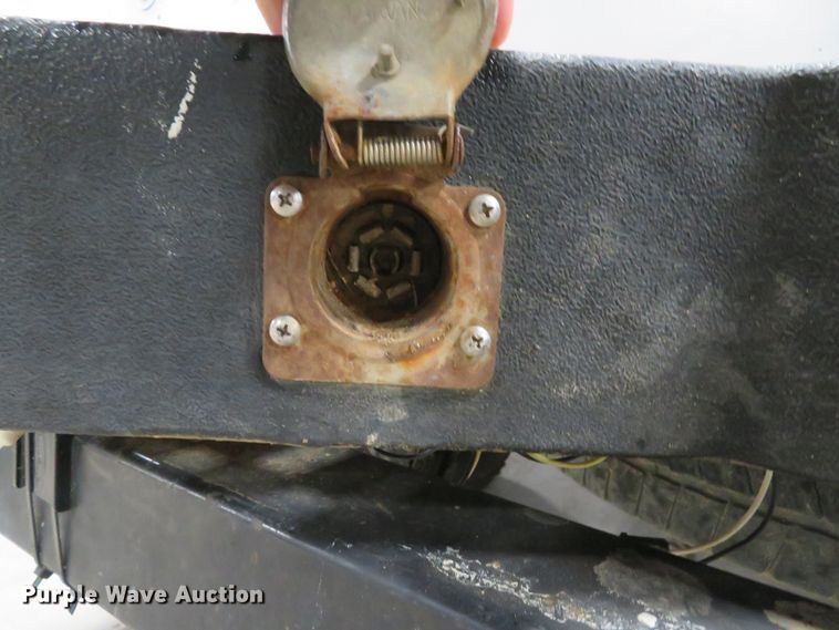 image for item DH1054 2011 GMC Sierra 2500HD  utility bed pickup truck