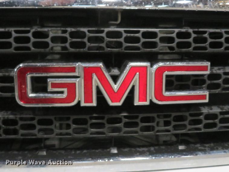 image for item DH1054 2011 GMC Sierra 2500HD  utility bed pickup truck