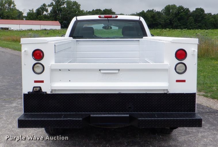 image for item DH1056 2008 Chevrolet Silverado 2500  Ext. Cab utility bed pickup truck