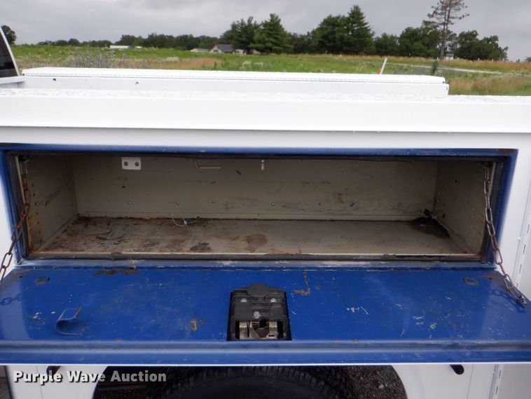 image for item DH1056 2008 Chevrolet Silverado 2500  Ext. Cab utility bed pickup truck