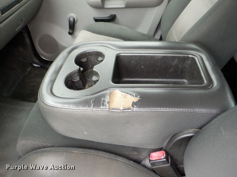 image for item DH1056 2008 Chevrolet Silverado 2500  Ext. Cab utility bed pickup truck