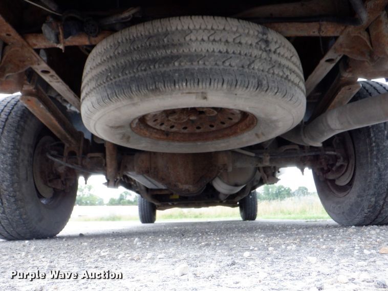 image for item DH1056 2008 Chevrolet Silverado 2500  Ext. Cab utility bed pickup truck