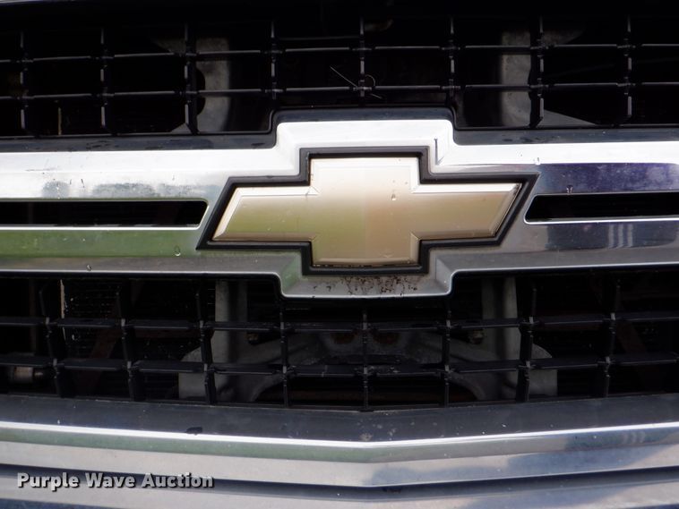 image for item DH1056 2008 Chevrolet Silverado 2500  Ext. Cab utility bed pickup truck