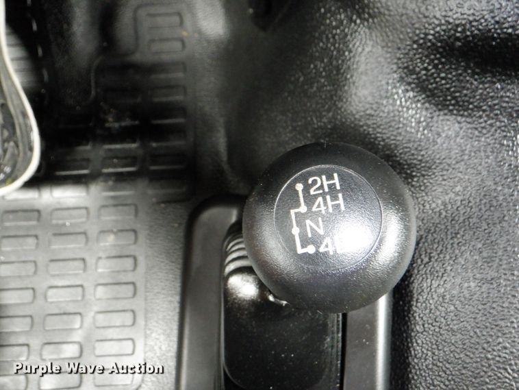 image for item DH1061 2011 Ford F450 Super Duty XL  Crew Cab utility bed truck