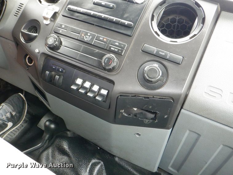 image for item DH1061 2011 Ford F450 Super Duty XL  Crew Cab utility bed truck