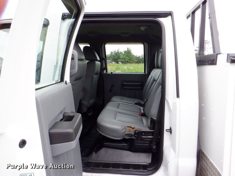 image for item DH1061 2011 Ford F450 Super Duty XL  Crew Cab utility bed truck