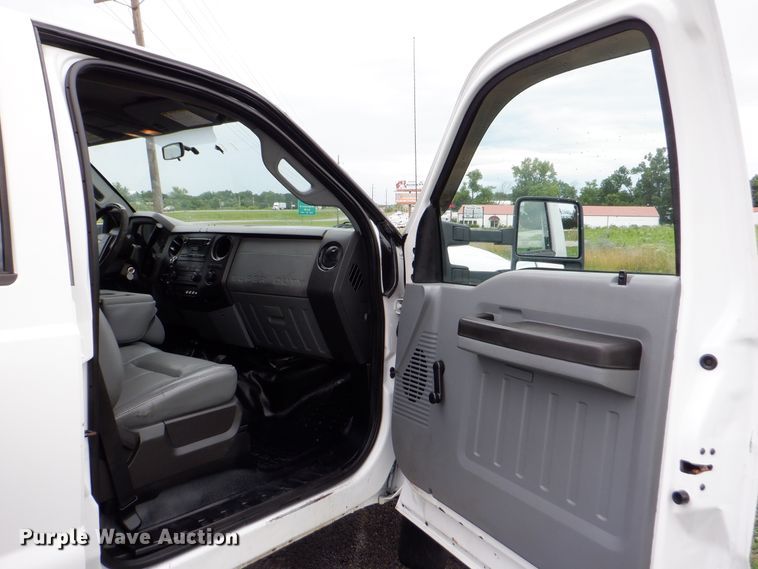 image for item DH1061 2011 Ford F450 Super Duty XL  Crew Cab utility bed truck