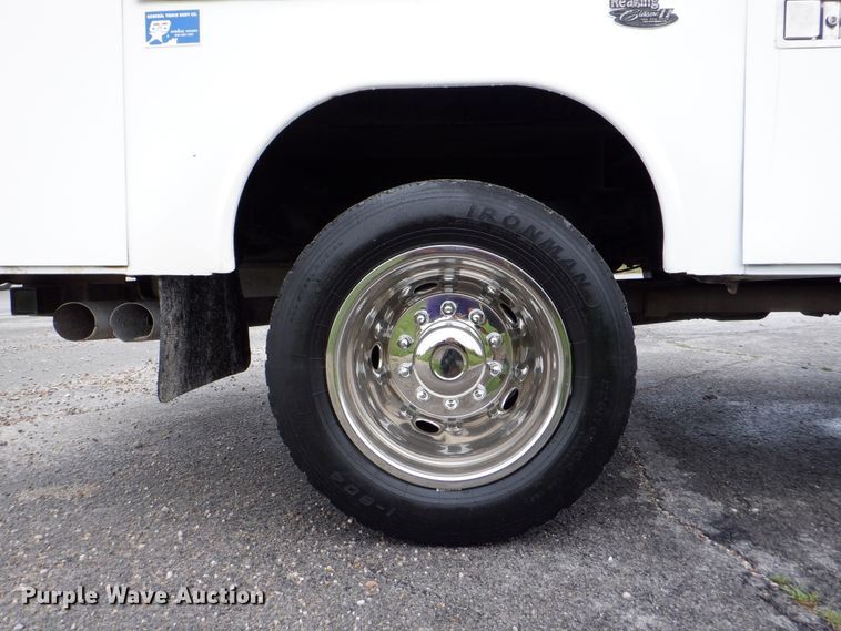 image for item DH1061 2011 Ford F450 Super Duty XL  Crew Cab utility bed truck