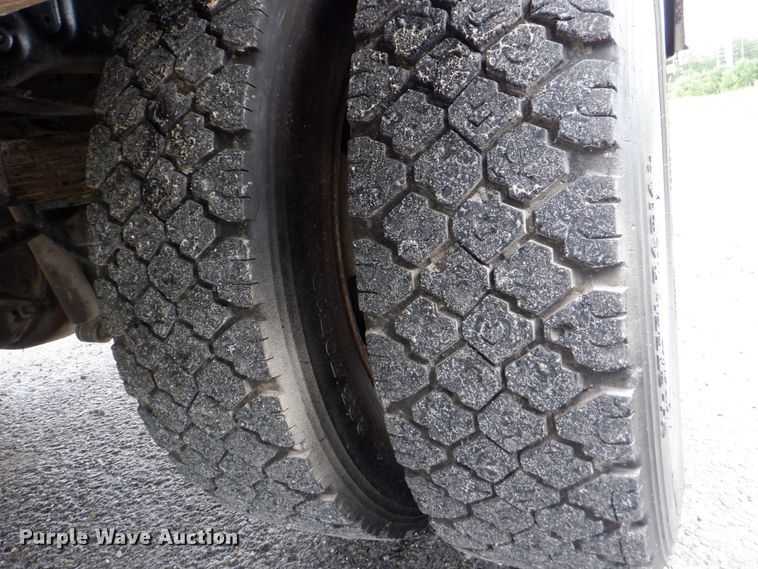 image for item DH1061 2011 Ford F450 Super Duty XL  Crew Cab utility bed truck